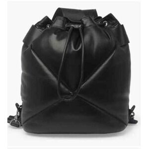 Longchamp Pliage Cuir Lambskin Bucket Backpack - Black Leather - retail $895 NEW
